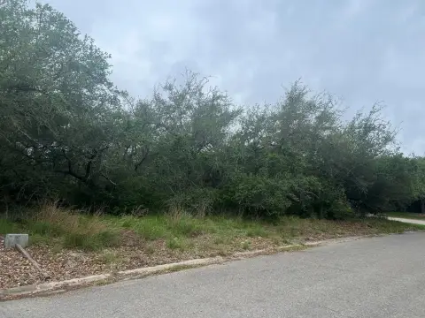Residential Lot in Rockport Country