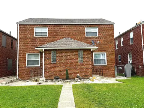 Columbus Duplex with Income Potential