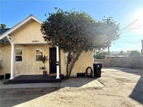 Specialty Duplex Unit with Patio