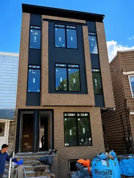 Contemporary Triplex Near PATH