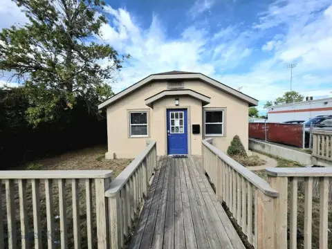 Freestanding Office Building