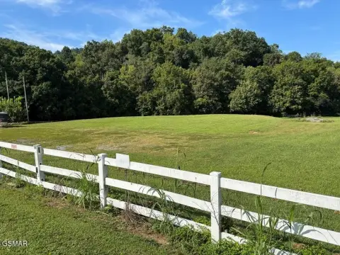 C-2 Commercial Land