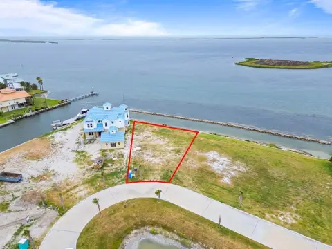 Bayfront Residential Homesite
