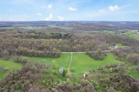 Spacious Acreage in Smith, PA