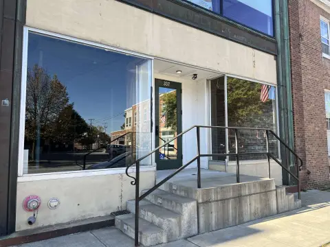 Prime Retail/Office Space in Bennington