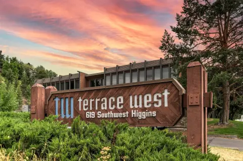 Contiguous Office Condo Suites