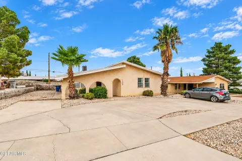 Duplex with Private Yards