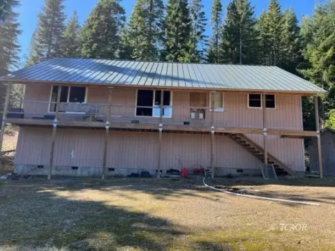 156 Acres in Hyampom, CA