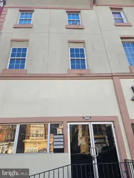 Commercial Ground Floor Unit Available