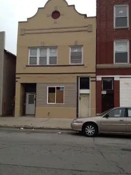 Mixed-Use Property in Chicago