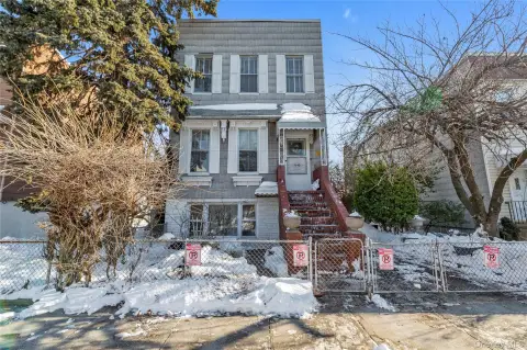 Glendale Triplex with Development Potential