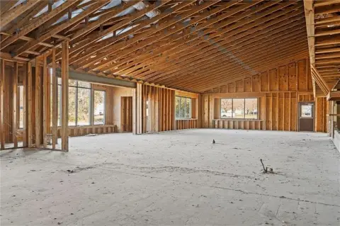 Down-to-the-Studs Commercial Building