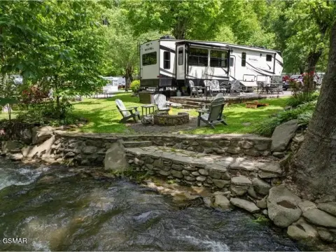 Creekside RV Park Lot