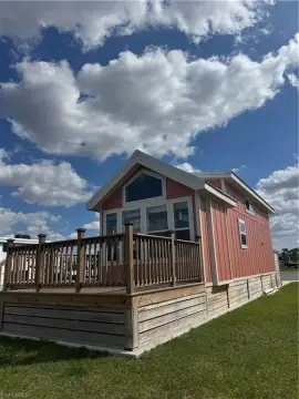 Lakefront Park Model Retreat