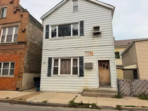 Two-Unit Frame Duplex