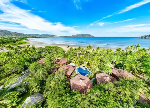 Beachfront Resort With Expansion Land