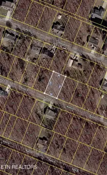 Residential Land Lot in Lake Tansi