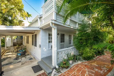 Historic Duplex Near Key West Beaches