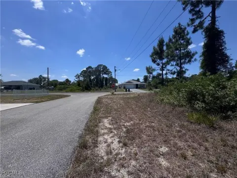 Residential Lot in Lehigh Acres