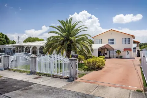 Legal Duplex with Four Airbnb Units