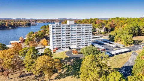 Lake-View Short-Term Rental Condo