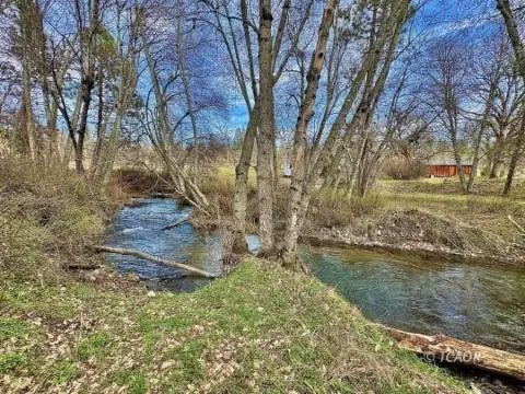 Hayfork Land by Barker Creek