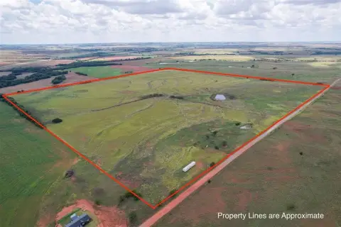 Fully Fenced Agricultural Ranch Acreage