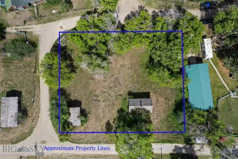 Residential Land Lot in Historic Townsite