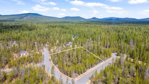 La Pine Acreage: Build Ready