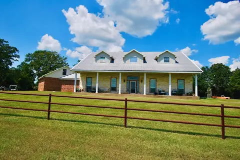 Athens Farmhouse on 14 Acres
