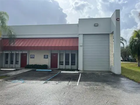 Updated Warehouse in Kendall Corridor