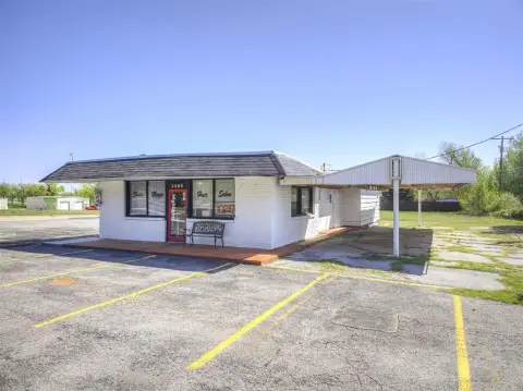 Corner Lot Retail Building