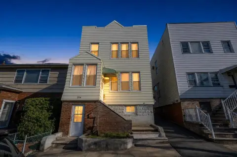 Colonial Duplex With Parking