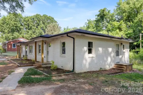 Lincolnton Duplex: Income Potential