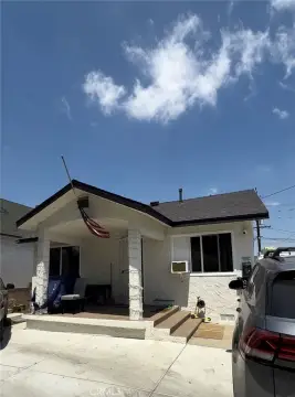 Upgraded Duplex with ADU