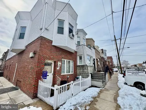Philadelphia Duplex in Gerard Estates