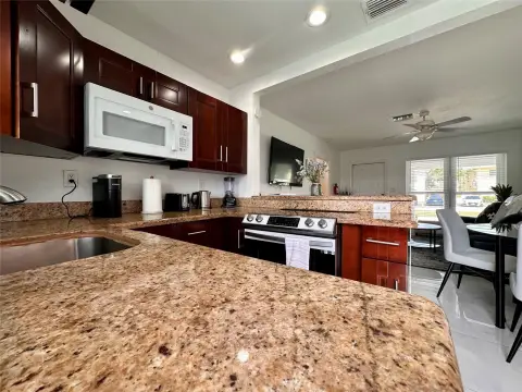 Triplex with Private Pool