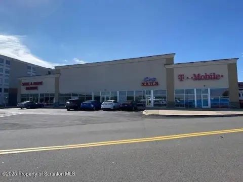 Mixed-Use Building with Retail Tenants