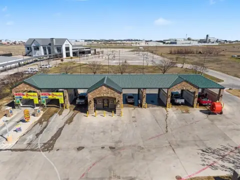 Car Wash Site in Forney
