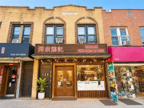 Turnkey Restaurant with Liquor License