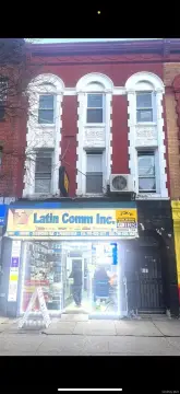 Brooklyn Mixed-Use Property For Sale