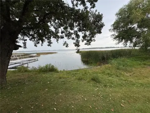 Diamond Lake Access Building Lot