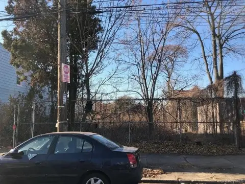 Brooklyn Vacant Land For Sale
