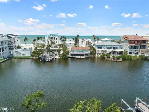 Waterfront Lot in Bonita Springs