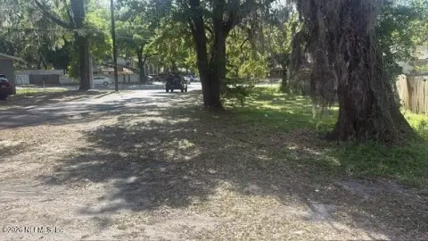 Residential Lot in Arlington Area