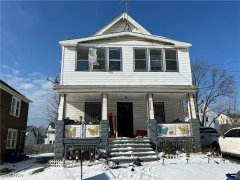 Two-Unit Residential Income Duplex