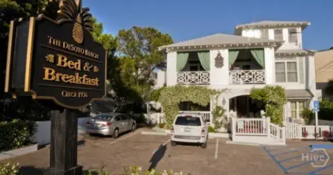 Bed & Breakfast with Apartments