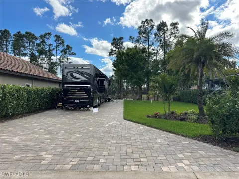 Lakefront Lot in Golden Palms Resort