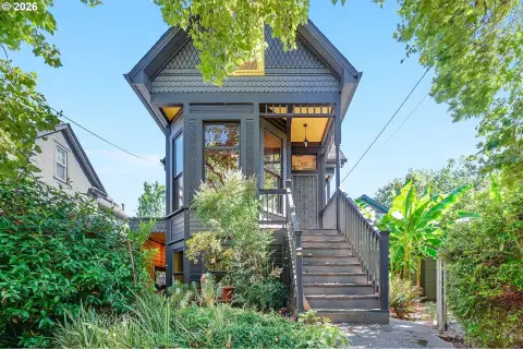 Four-Unit Quadplex with Renovation Potential