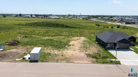 Residential Land in Growing Area